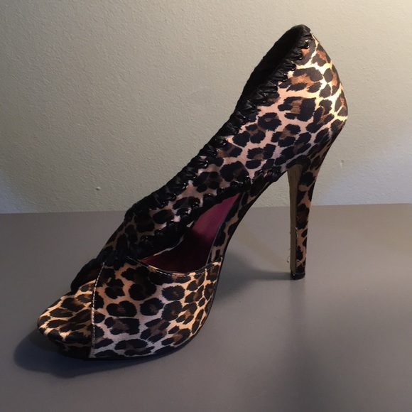 Betsey Johnson Heels - Picture 3 of 6